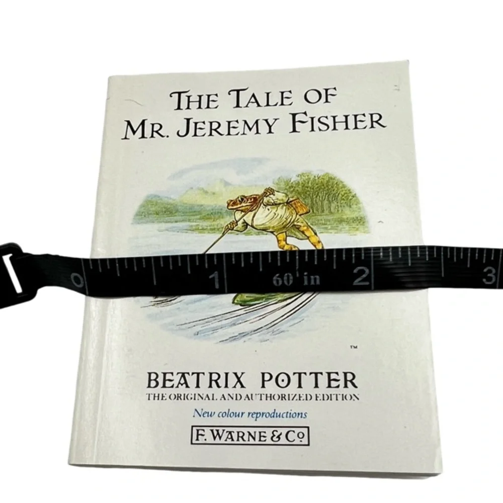 The Miniature World of Peter Rabbit 12-Copy Miniature Boxed Collection - Picture 15 of 16